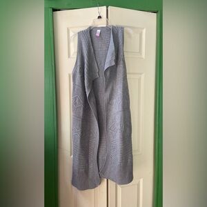 No Boundaries Gray Open Front Cardigan Vest
